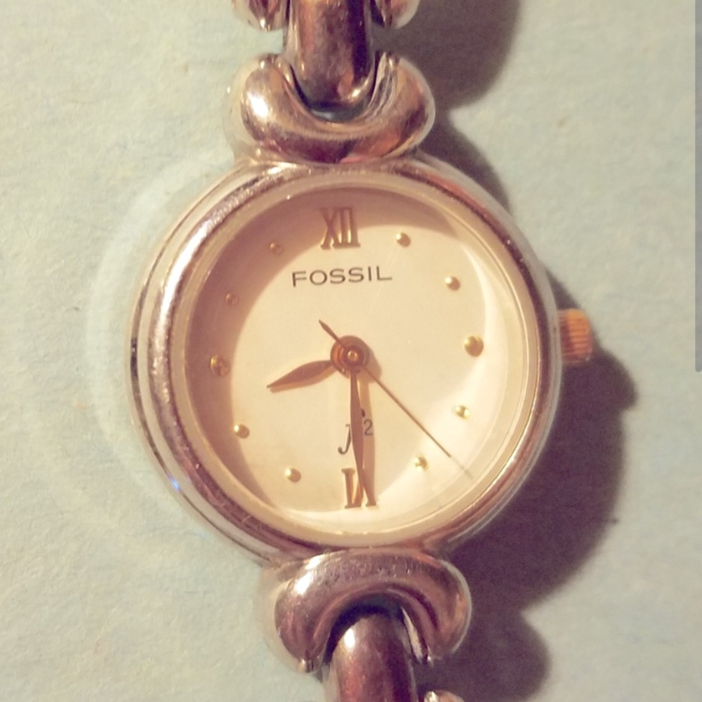 Women’s Fossil Watch, Works Great!